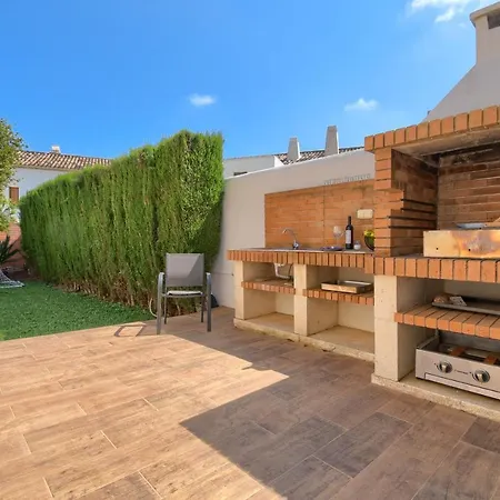 Amira Villa Denia